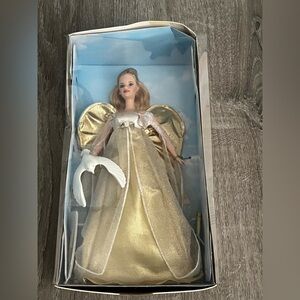 Barbie Angelic Inspirations Doll 1999 golden dress w dove